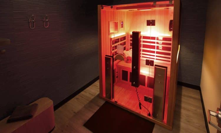 Palm Beach Tan with Clearlight professional sauna